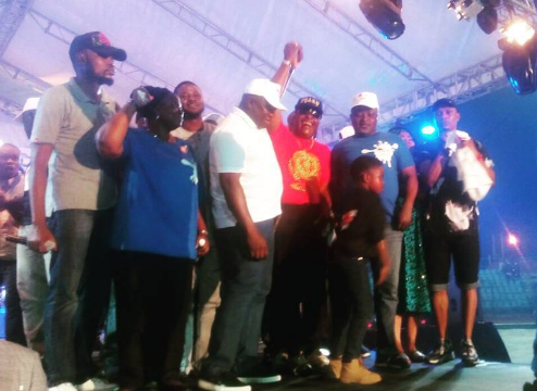 Sir Shina Peters and Akinwunmi Ambode at 2016 One Lagos Fiesta
