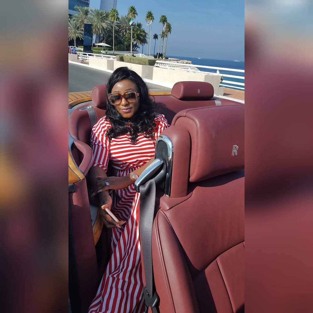 sightseeing in a Rolls Royce is the life