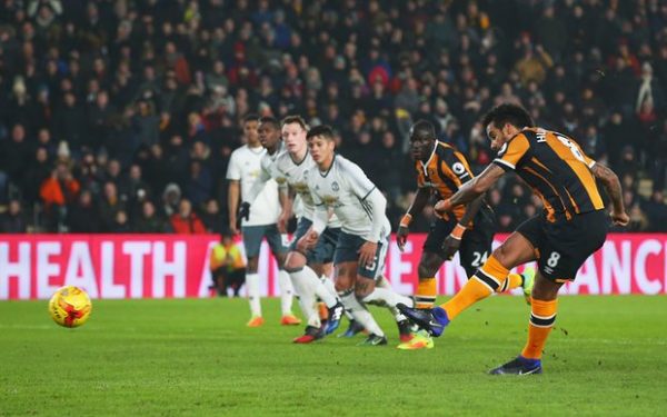 Huddlestone scores the penalty. Photo: Alex Livesey/Getty Images