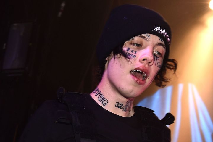 American Rapper, Lil Xan Checks Himself Into Rehab