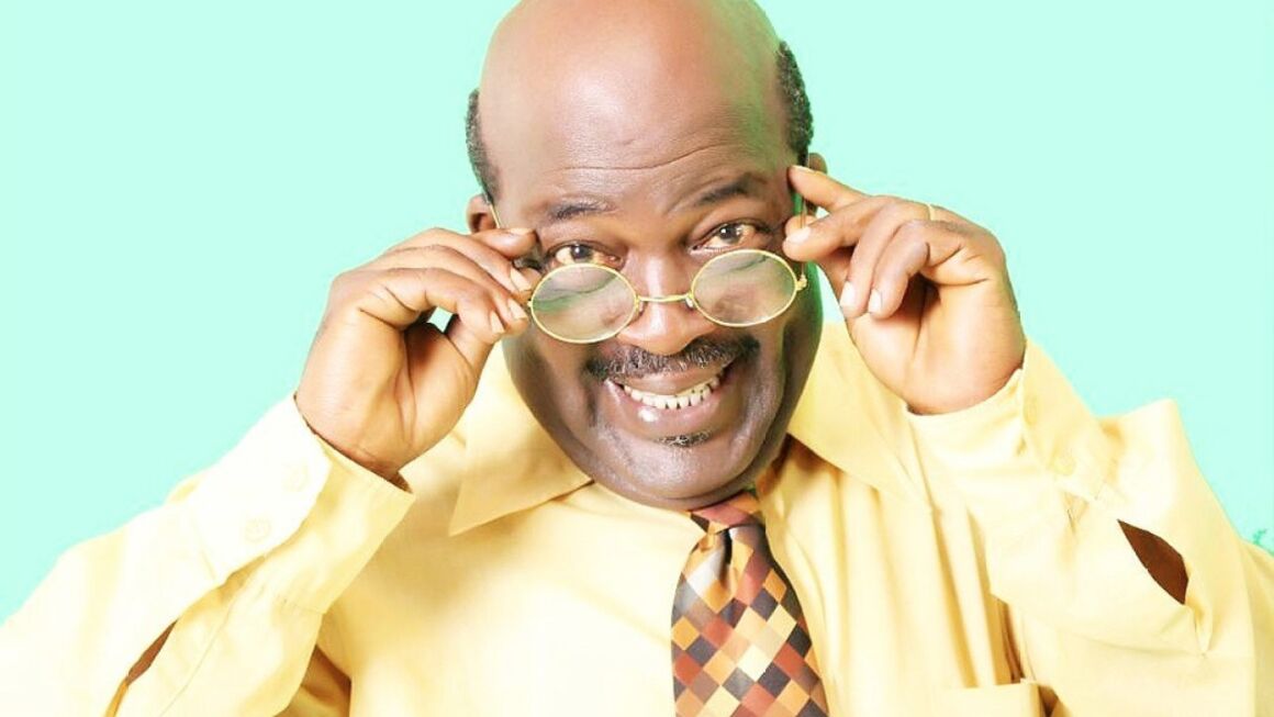 ‘Papa Ajasco Not Broke’ — Wale Adenuga Debunks Rumour