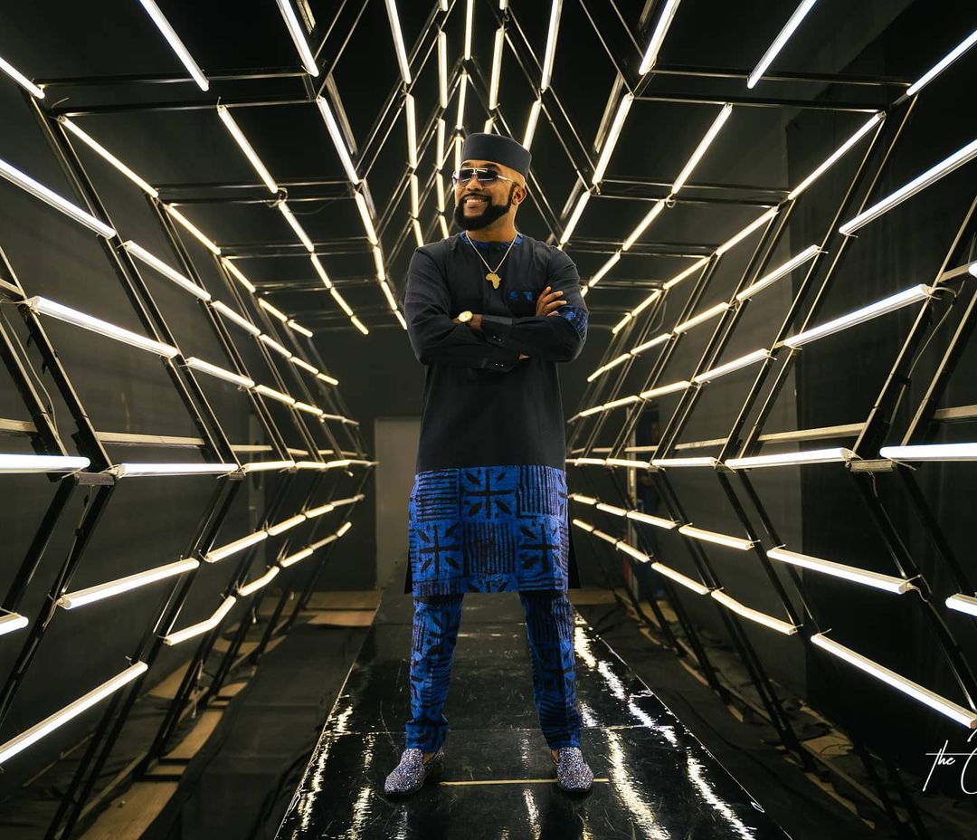 Banky W